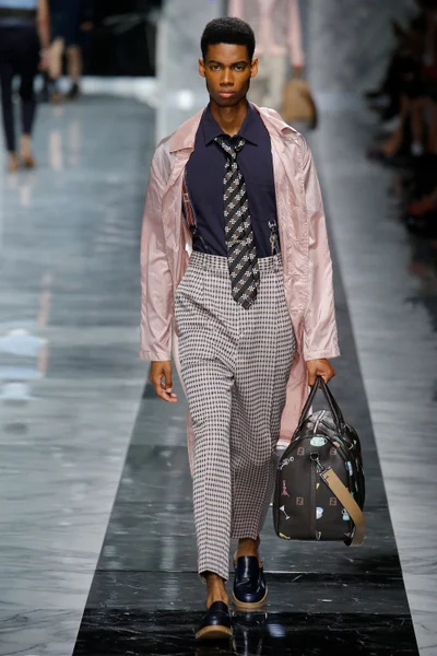 Look 42